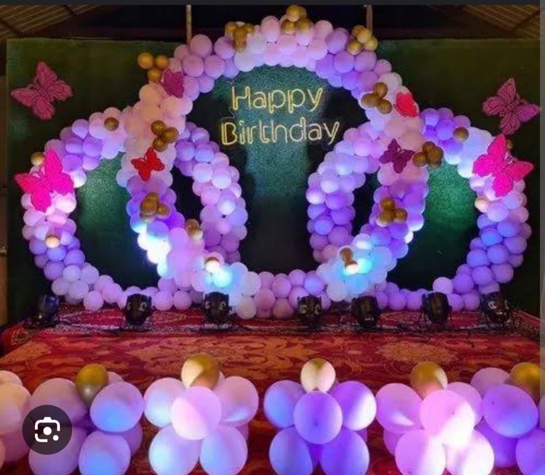 Akriti baloon decoration